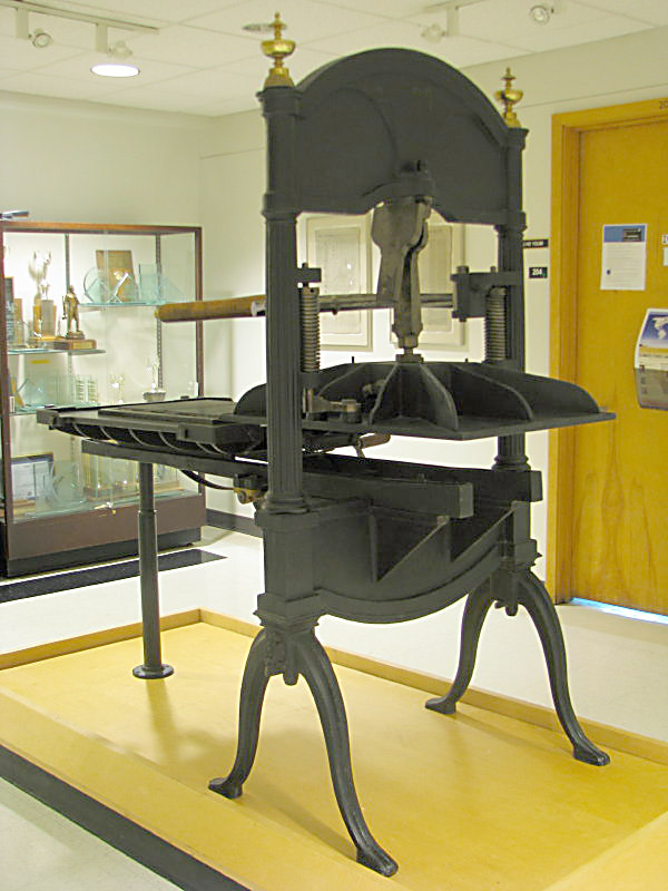 The old letterpress used to print the Oregon Spectator in 1946. Photo by Curt M. Thomas.