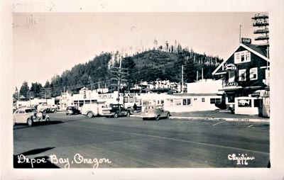 Postcard of downtown Depoe Bay after World War II.