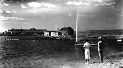 Hunter's Hot Springs geyser Old Perpetual erupting 1937